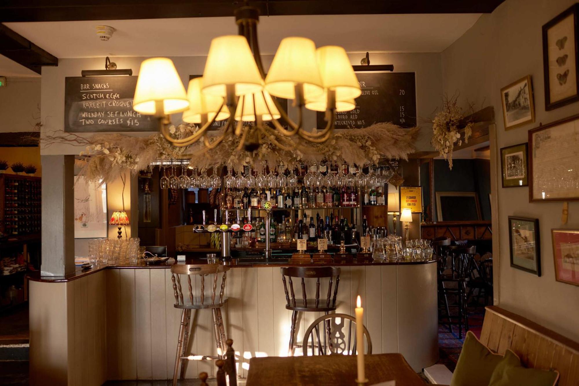 The Grosvenor Arms Hotell Hindon Exteriör bild